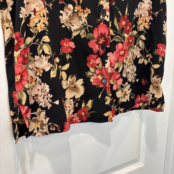 Vintage Black and Red Sleeveless Floral Blouse with Collar Size L - Picture 3 of 6